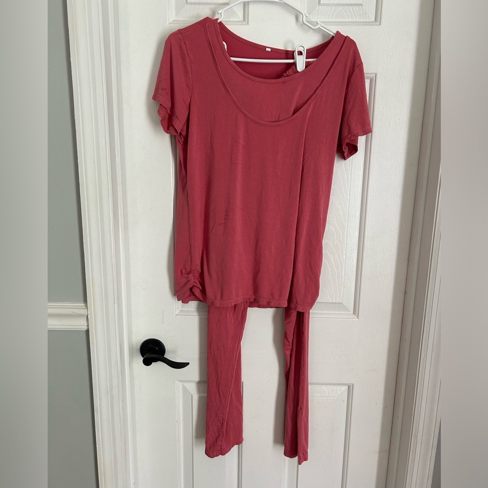 Women’s nursing pajamas size medium